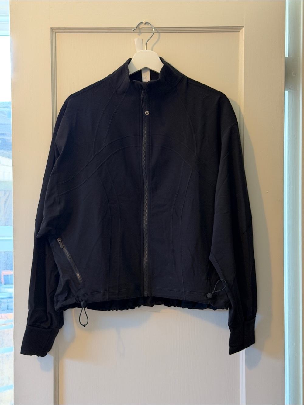 NWT Women’s Black Lightweight Zip Jacket